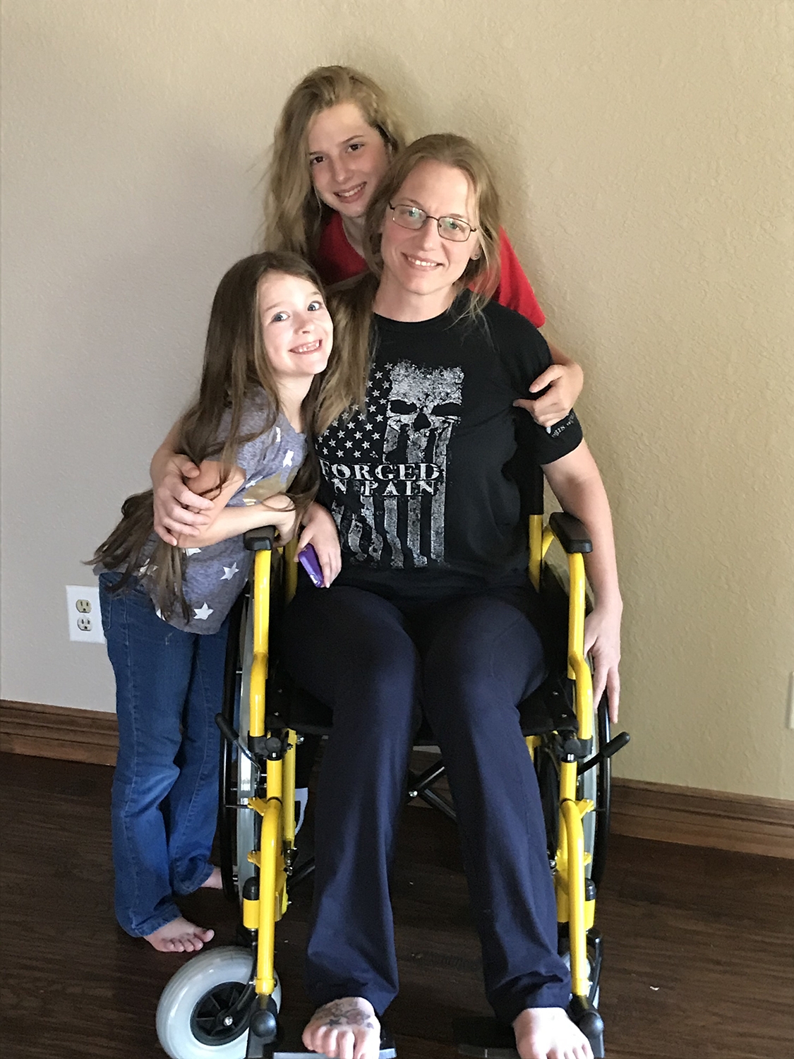 Cryshanna Schellenger And Daughters