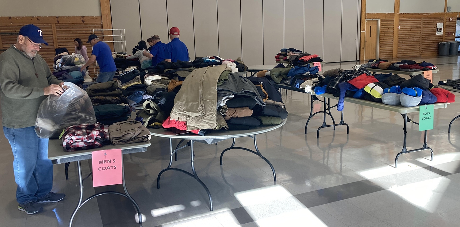 Photo Council 15789 Coat Sorting 10 18 2023